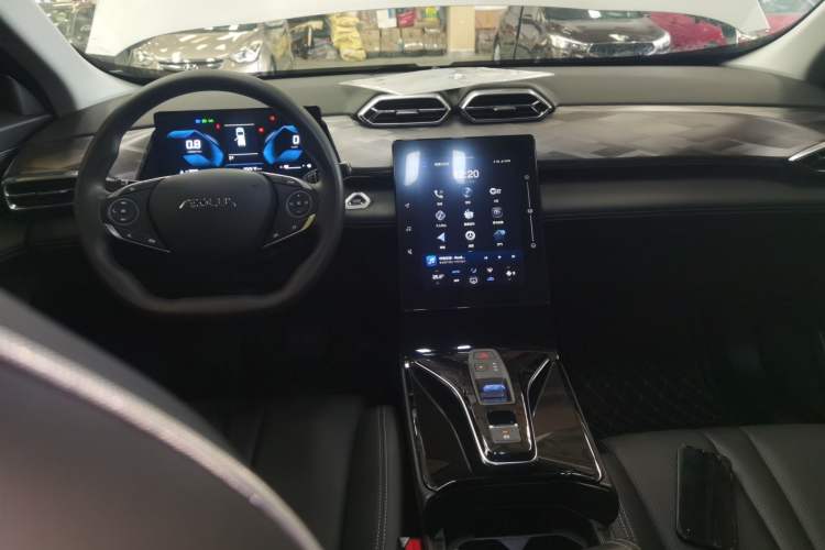 Used Dongfeng Aeolus Mage 2024 Honor Edition 1.5T Fashion Model Interior 2