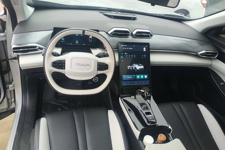 Used Dongfeng Aeolus Mage 2023 DH-i 1.5T Prestige Edition Interior 2