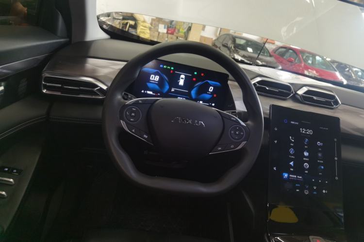 Used Dongfeng Aeolus Mage 2024 Honor Edition 1.5T Fashion Model Steering Wheel