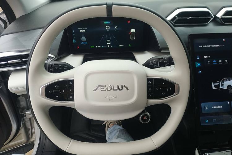 Used Dongfeng Aeolus Mage 2023 DH-i 1.5T Prestige Edition Steering Wheel