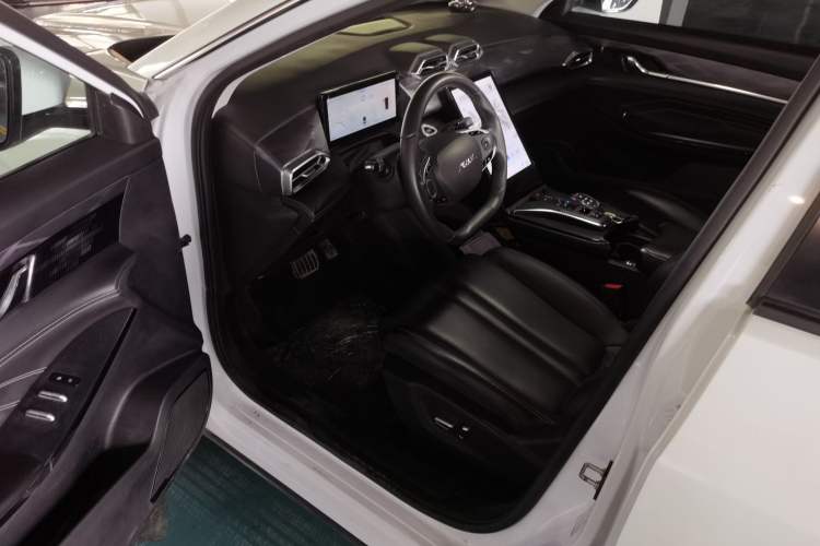 Used Dongfeng Aeolus Mage 2023 1.5T Luxury Edition Driver Seat
