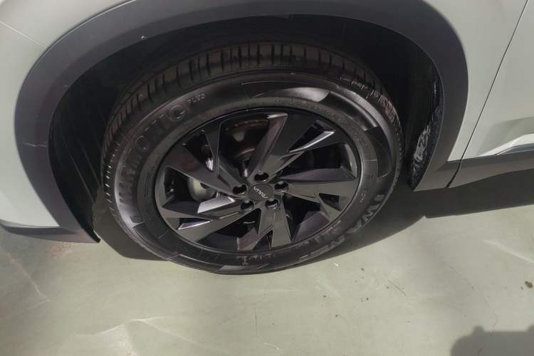 Used Dongfeng Aeolus Mage 2025 1.5T Luxury Version Exterior 7