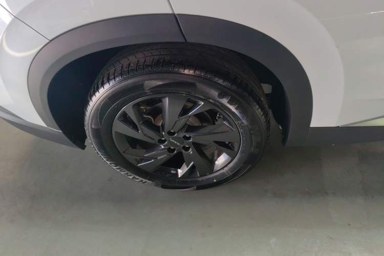 Used Dongfeng Aeolus Mage 2025 1.5T Luxury Version Exterior 8