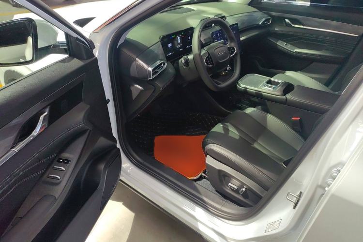 Used Dongfeng Aeolus Mage 2025 1.5T Luxury Version Interior 3