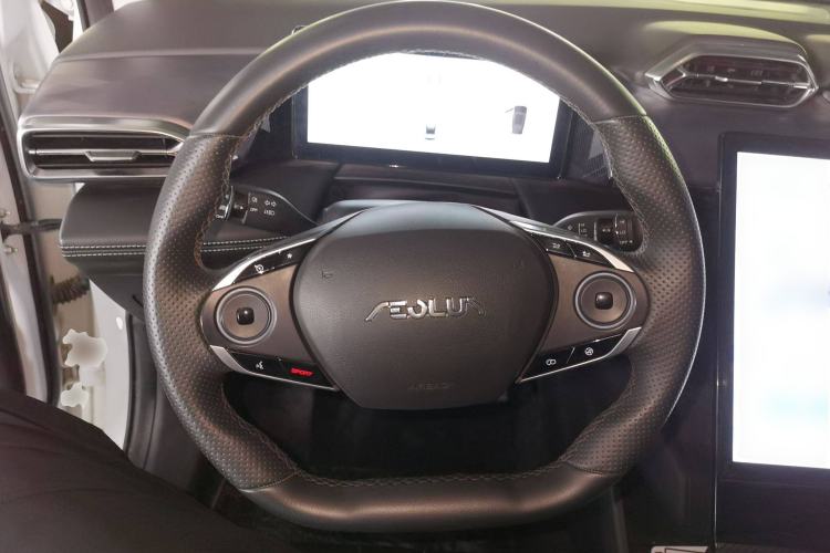 Used Dongfeng Aeolus Mage 2023 1.5T Luxury Edition Steering Wheel
