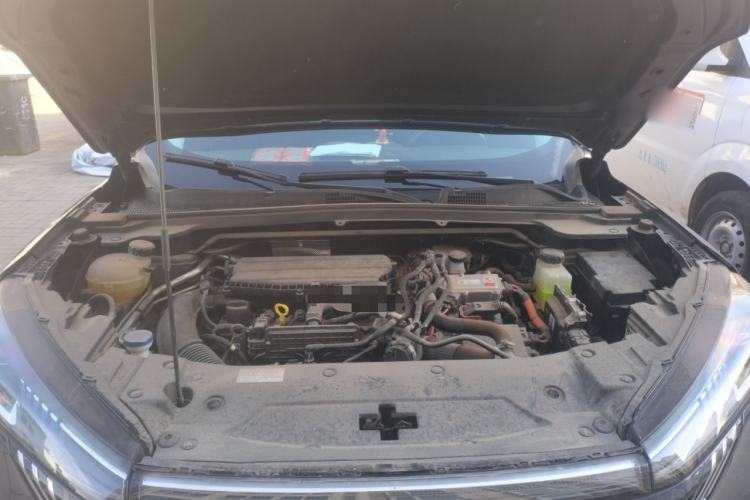 Used Dongfeng Aeolus Mage 2023 DH-i 1.5T Luxury Edition Engine Bay