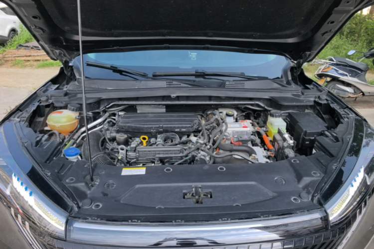 Used Dongfeng Aeolus Mage 2023 DH-i 1.5T Luxury Edition Engine Bay