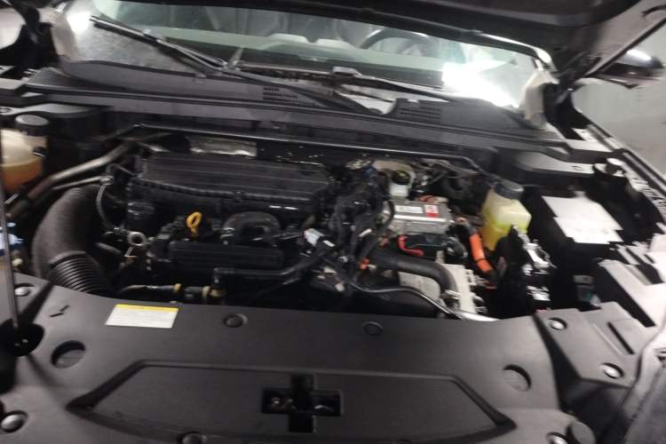 Used Dongfeng Aeolus Mage 2023 DH-i 1.5T Luxury Edition Engine Bay