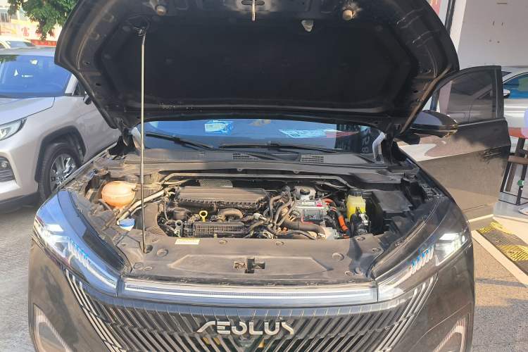Used Dongfeng Aeolus Mage 2023 DH-i 1.5T Prestige Edition Engine Bay
