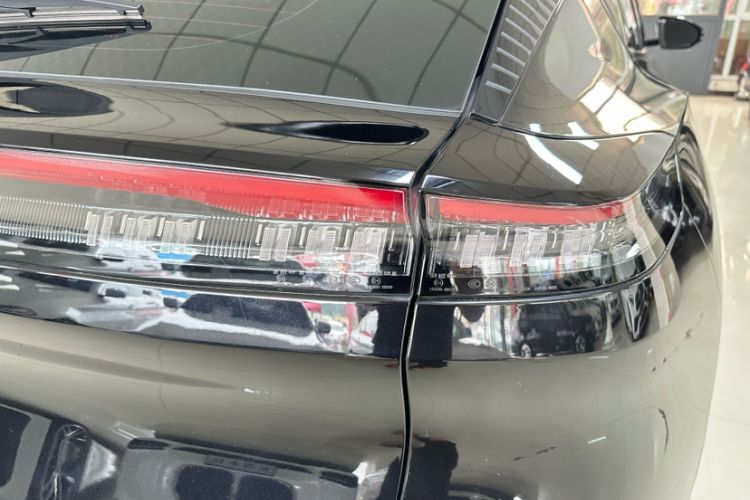 Used Dongfeng Aeolus Mage 2023 DH-i 1.5T Luxury Edition Exterior 13