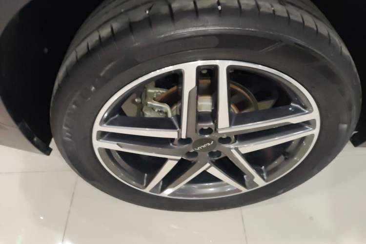 Used Dongfeng Aeolus Mage 2023 DH-i 1.5T Prestige Edition Exterior 8