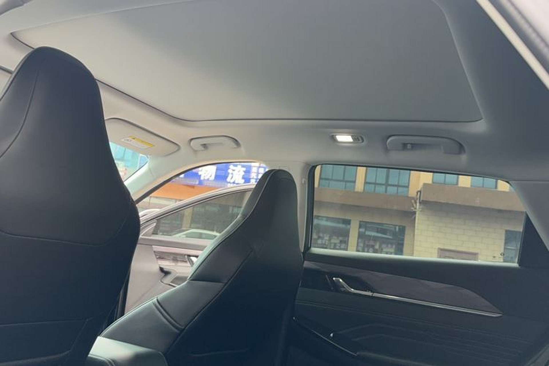 Used Dongfeng Aeolus Mage 2023 1.5T Luxury Edition Headliner