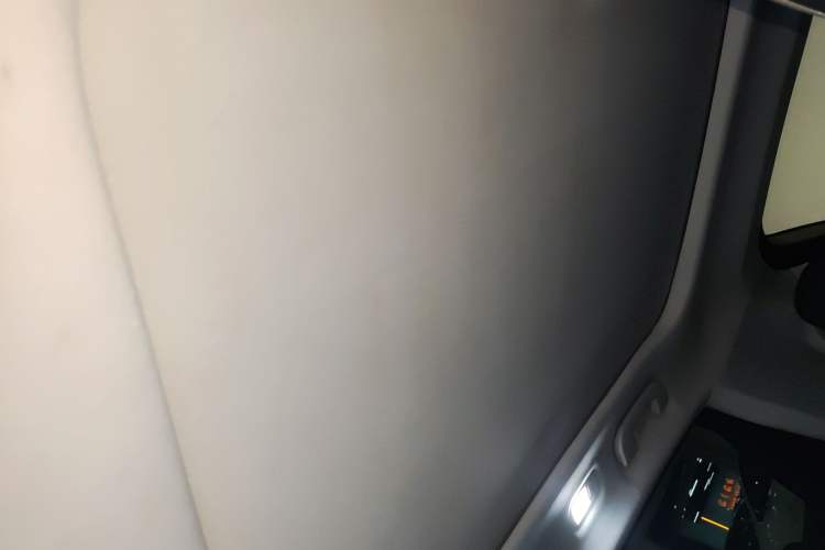 Used Dongfeng Aeolus Mage 2023 DH-i 1.5T Prestige Edition Headliner