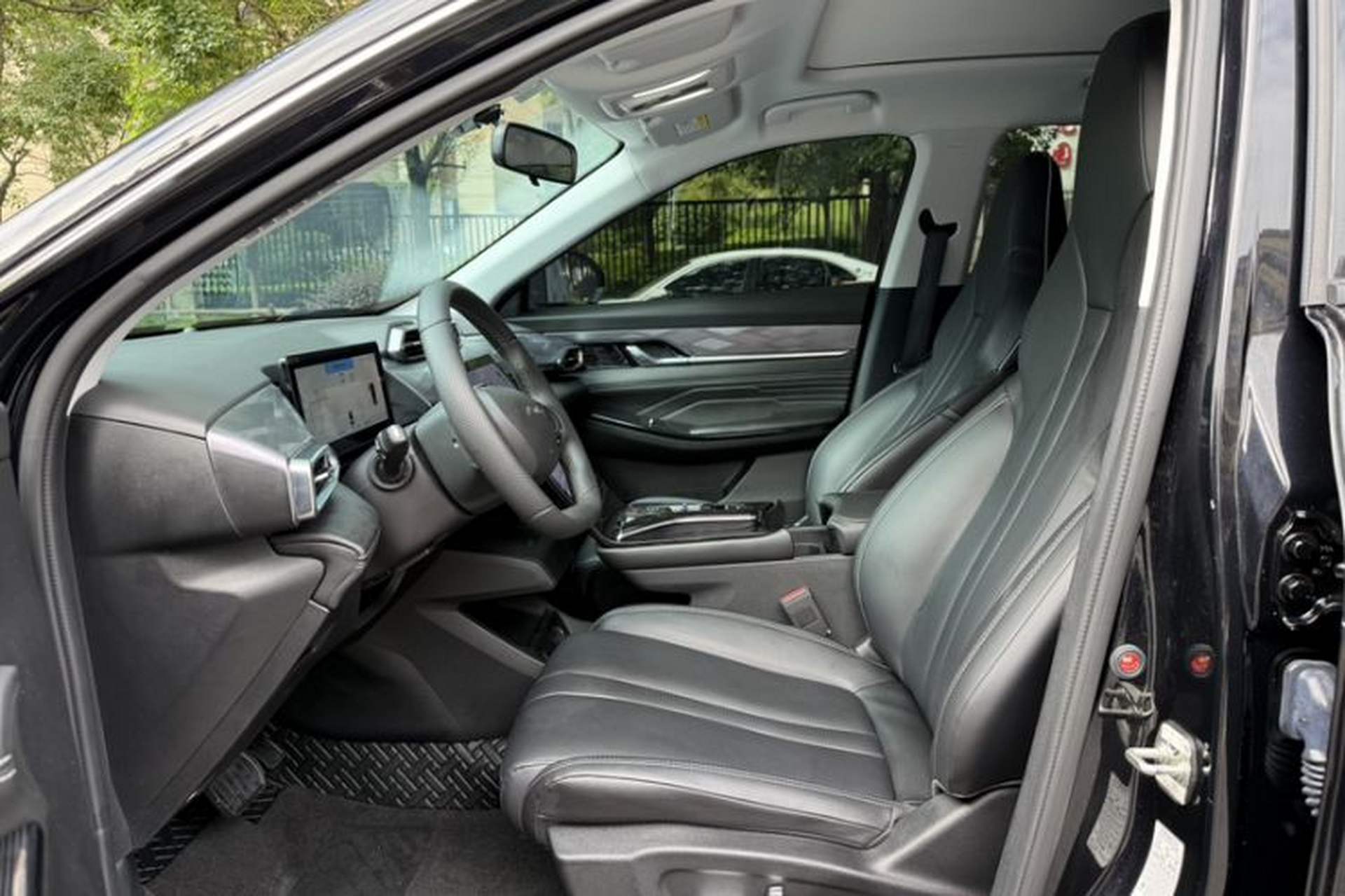 Used Dongfeng Aeolus Mage 2023 1.5T Luxury Edition Interior 2