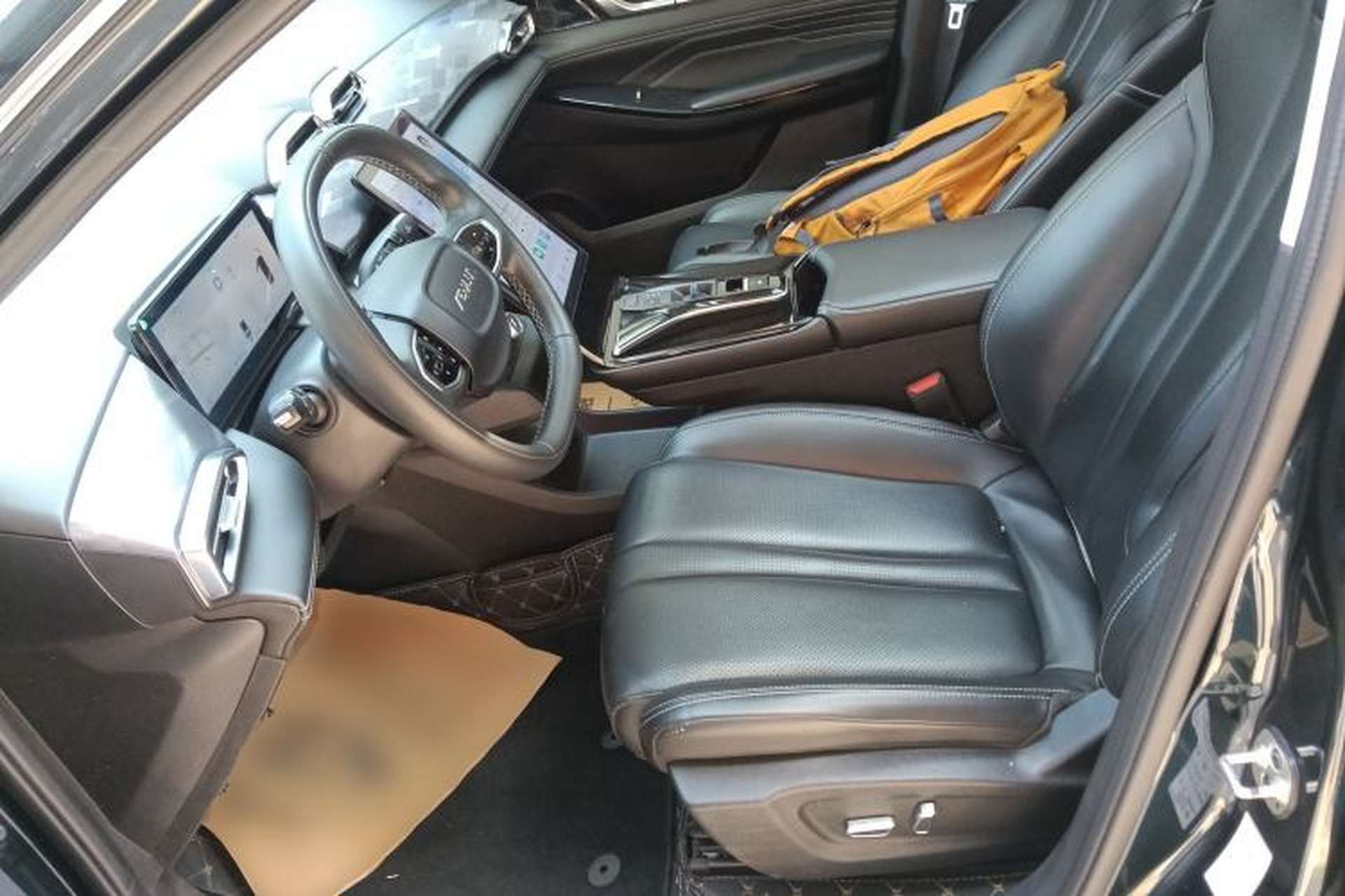 Used Dongfeng Aeolus Mage 2023 DH-i 1.5T Luxury Edition Left Front Seat