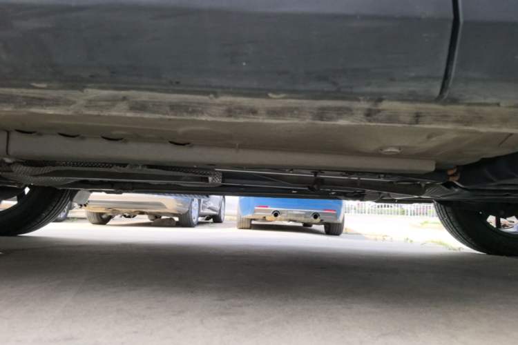 Used Dongfeng Aeolus Mage 2023 DH-i 1.5T Luxury Edition Left Side Sill