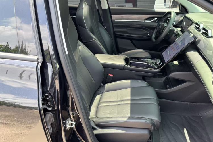 Used Dongfeng Aeolus Mage 2023 DH-i 1.5T Luxury Edition Right Front Seat