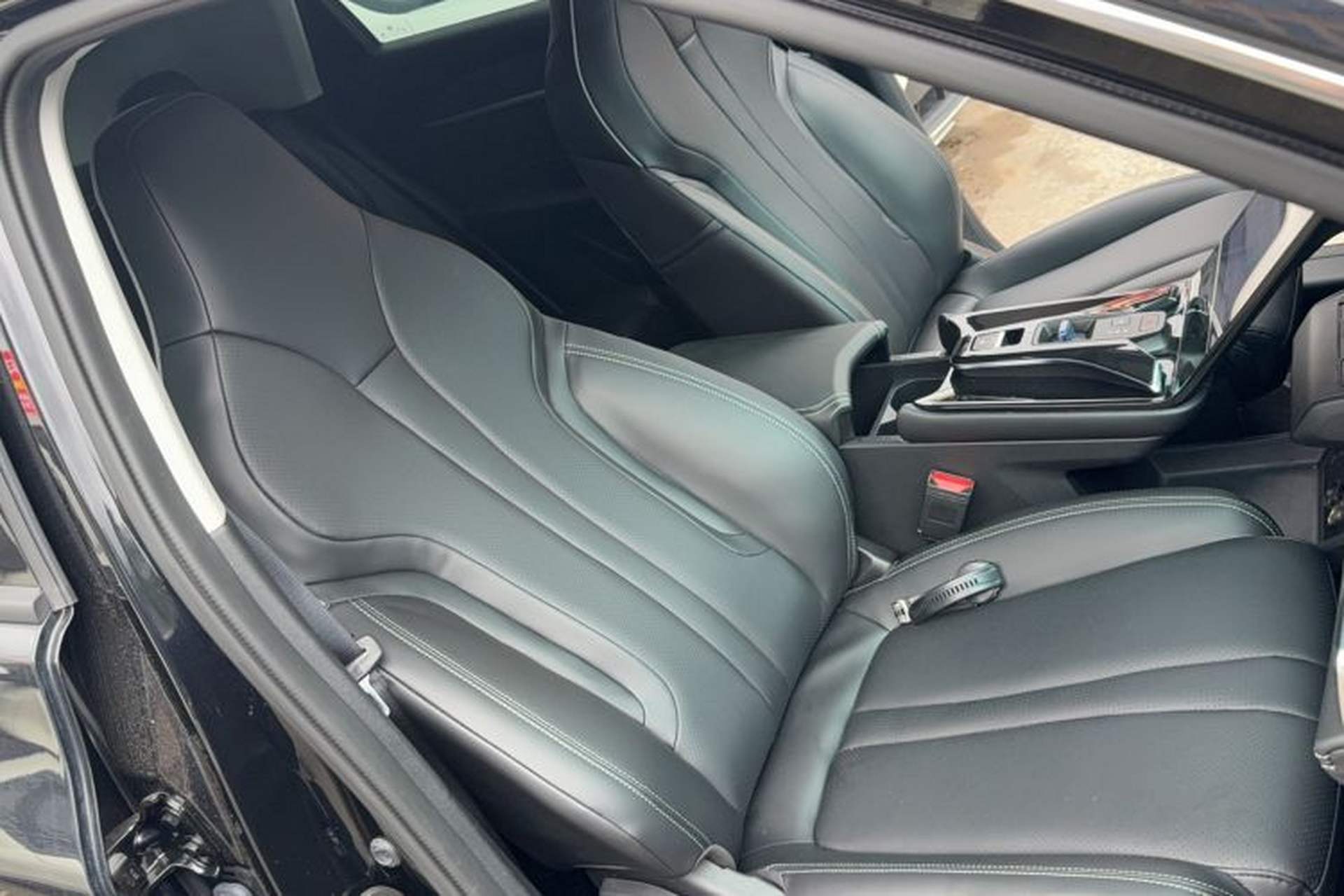 Used Dongfeng Aeolus Mage 2023 1.5T Luxury Edition Right Front Seat