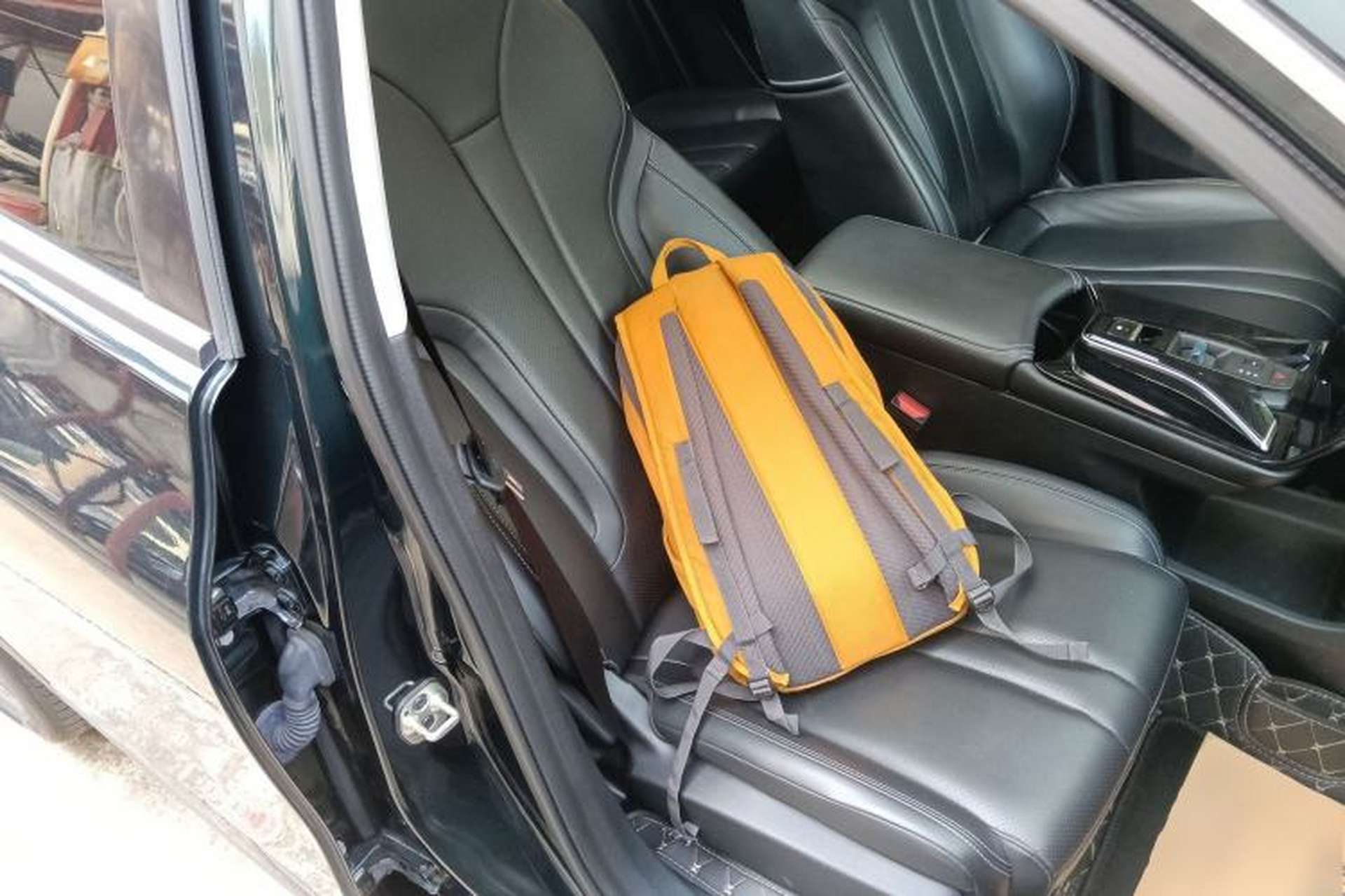Used Dongfeng Aeolus Mage 2023 DH-i 1.5T Luxury Edition Right Front Seat