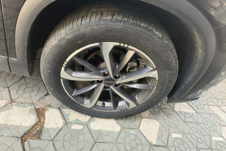 Used Dongfeng Aeolus Mage 2023 DH-i 1.5T Luxury Edition Right Rear Wheel Hub