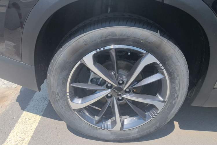Used Dongfeng Aeolus Mage 2023 DH-i 1.5T Luxury Edition Right Rear Wheel Hub