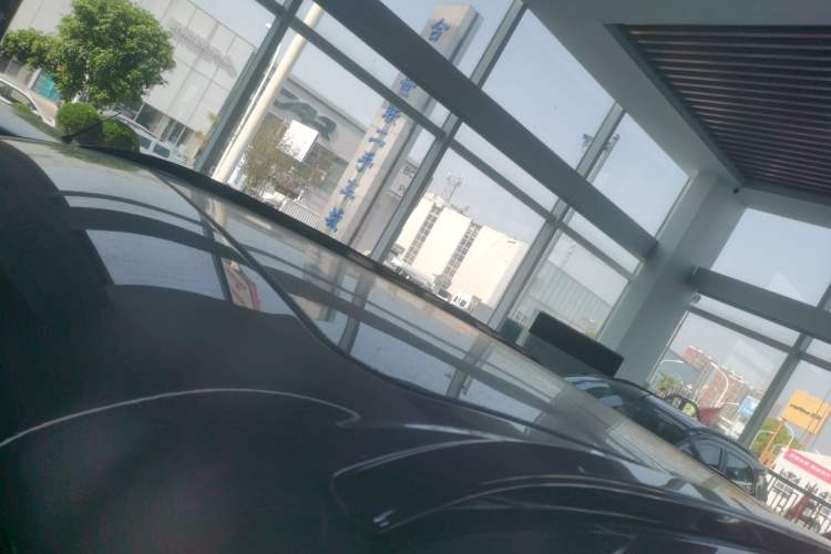 Used Dongfeng Aeolus Mage 2023 DH-i 1.5T Luxury Edition Roof