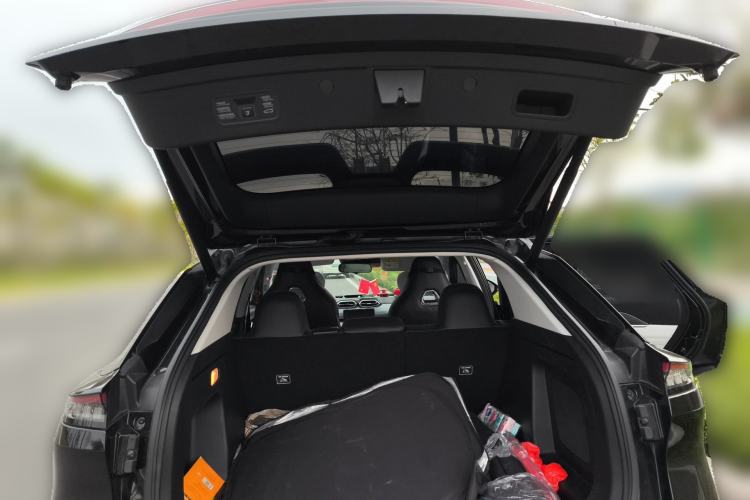 Used Dongfeng Aeolus Mage 2023 DH-i 1.5T Prestige Edition Trunk