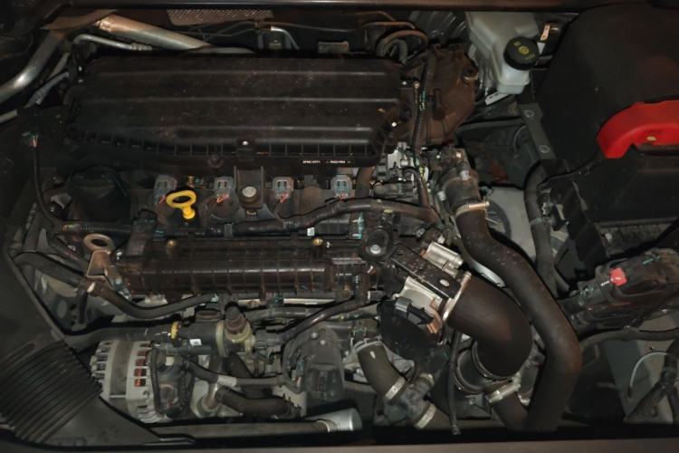 Used Dongfeng Aeolus Mage 2023 1.5T Luxury Edition Engine Bay