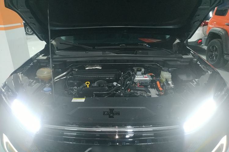 Used Dongfeng Aeolus Mage 2023 DH-i 1.5T Prestige Edition Engine Bay
