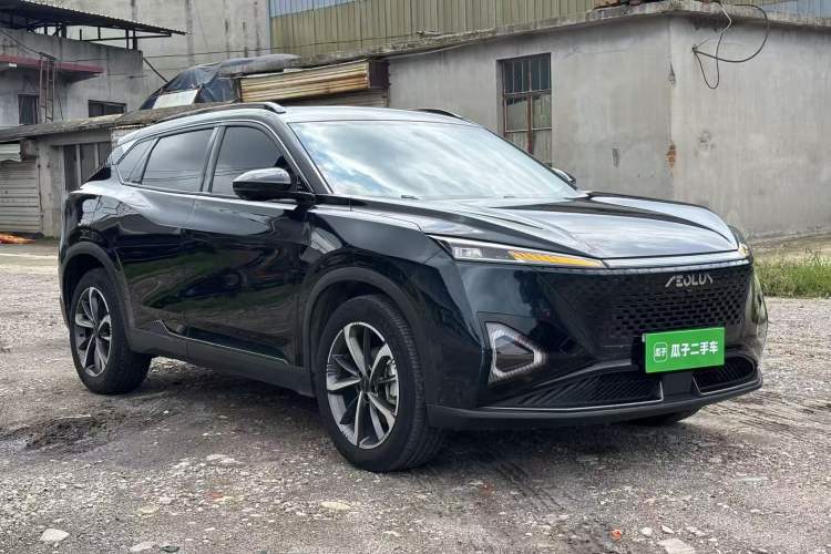 Used Dongfeng Aeolus Mage 2023 DH-i 1.5T Luxury Edition Front Right 45 Deg