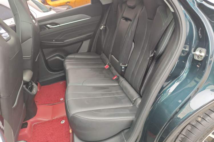 Used Dongfeng Aeolus Mage 2023 DH-i 1.5T Prestige Edition Left Rear Seat