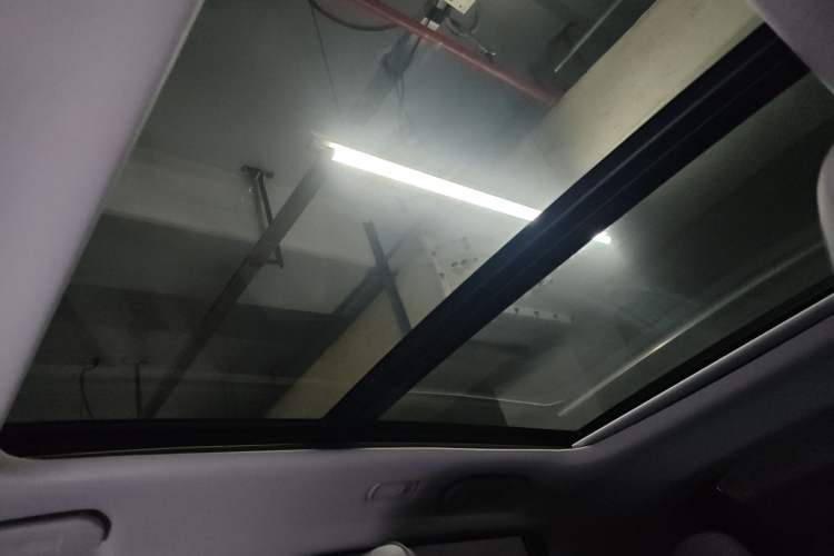 Used Dongfeng Aeolus Mage 2023 DH-i 1.5T Prestige Edition Headliner
