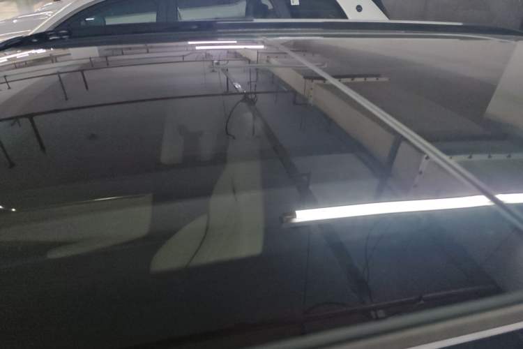 Used Dongfeng Aeolus Mage 2023 DH-i 1.5T Prestige Edition Roof