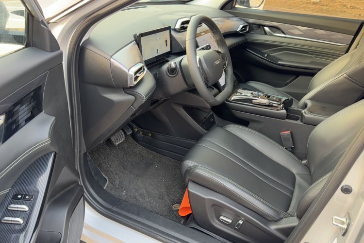 Used Dongfeng Aeolus Mage 2023 1.5T Luxury Edition Driver Seat