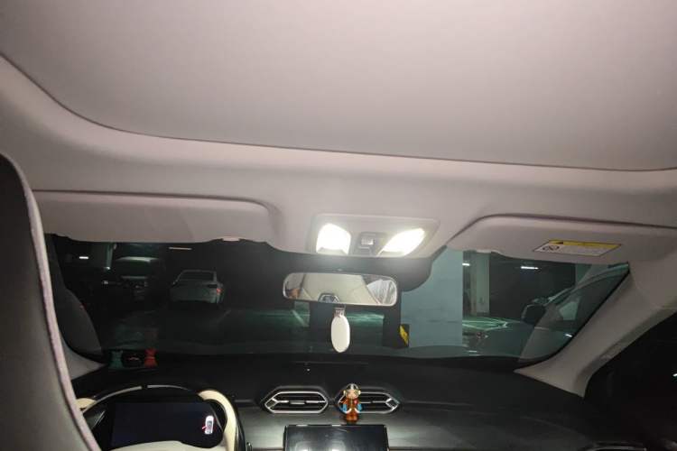 Used Dongfeng Aeolus Mage 2023 DH-i 1.5T Prestige Edition Headliner