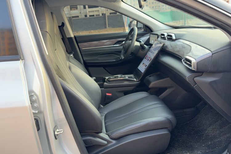Used Dongfeng Aeolus Mage 2023 1.5T Luxury Edition Right Front Seat