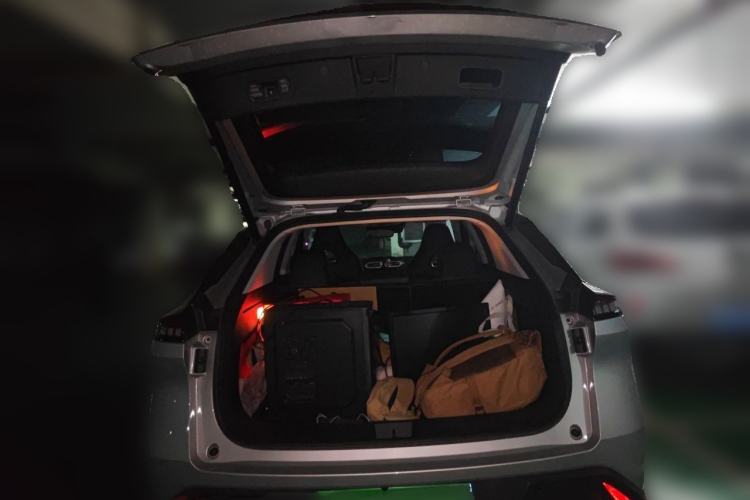 Used Dongfeng Aeolus Mage 2023 DH-i 1.5T Prestige Edition Trunk