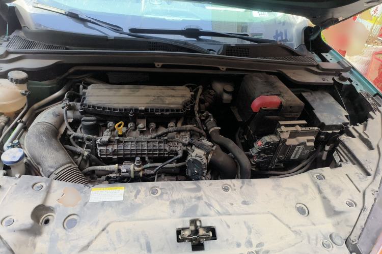 Used Dongfeng Aeolus Mage 2023 1.5T Prestige Edition Engine Bay