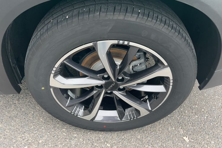 Used Dongfeng Aeolus Mage 2023 DH-i 1.5T Luxury Edition Exterior 8