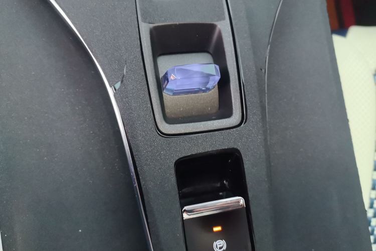 Used Dongfeng Aeolus Mage 2023 1.5T Prestige Edition Gear Lever