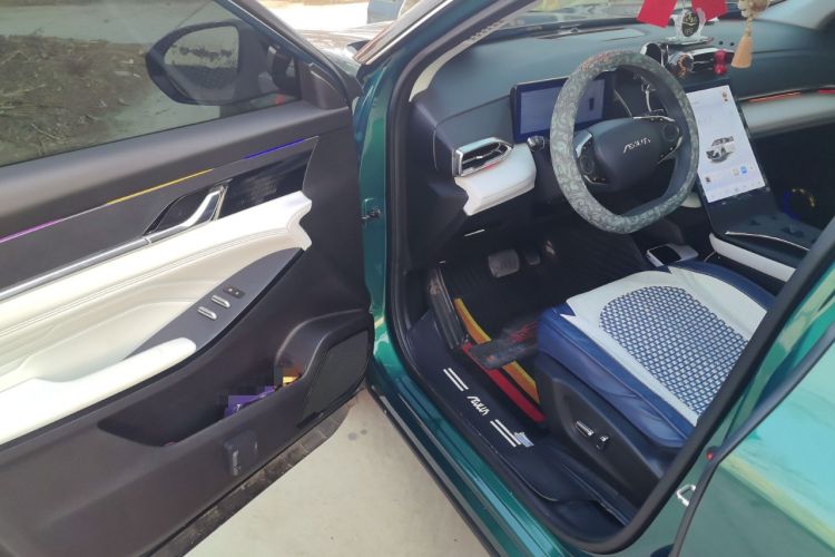 Used Dongfeng Aeolus Mage 2023 1.5T Prestige Edition Interior 3