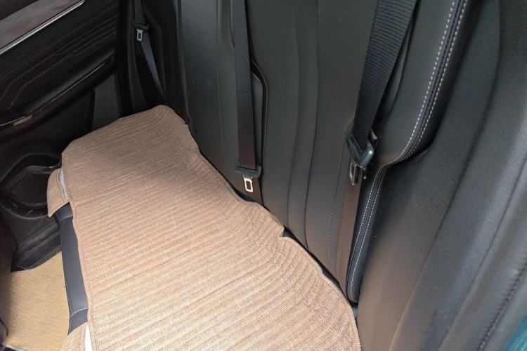 Used Dongfeng Aeolus Mage 2023 DH-i 1.5T Luxury Edition Interior 4
