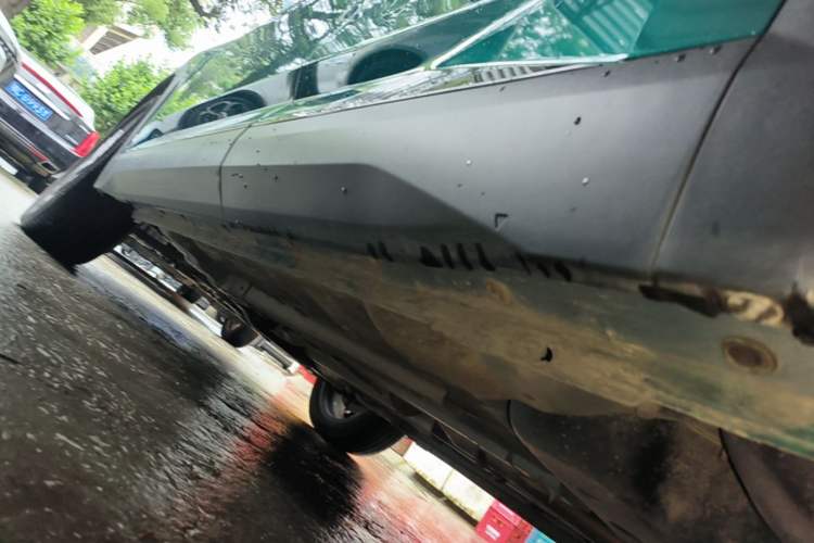 Used Dongfeng Aeolus Mage 2023 1.5T Prestige Edition Left Side Sill