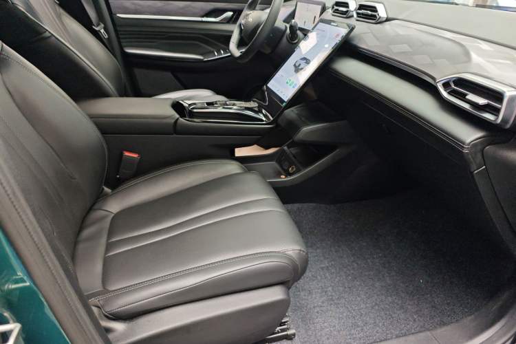 Used Dongfeng Aeolus Mage 2023 1.5T Luxury Edition Right Front Seat