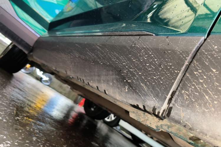 Used Dongfeng Aeolus Mage 2023 1.5T Prestige Edition Right Side Sill