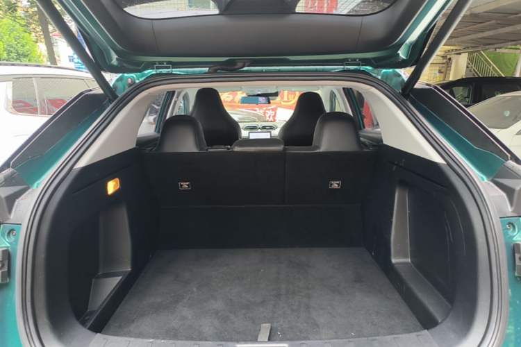 Used Dongfeng Aeolus Mage 2023 1.5T Prestige Edition Trunk