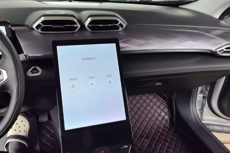 Used Dongfeng Aeolus Mage 2023 DH-i 1.5T Luxury Edition Audio And AC Panel