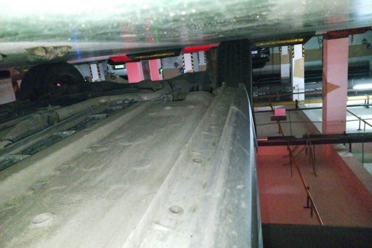 Used Dongfeng Aeolus Mage 2023 DH-i 1.5T Luxury Edition Chassis Front Right