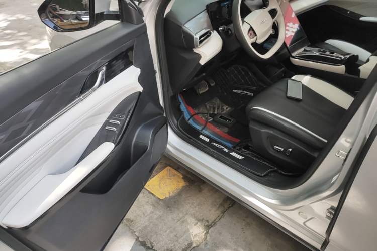 Used Dongfeng Aeolus Mage 2023 DH-i 1.5T Luxury Edition Driver Seat