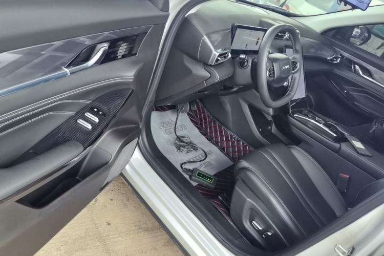 Used Dongfeng Aeolus Mage 2023 DH-i 1.5T Luxury Edition Driver Seat